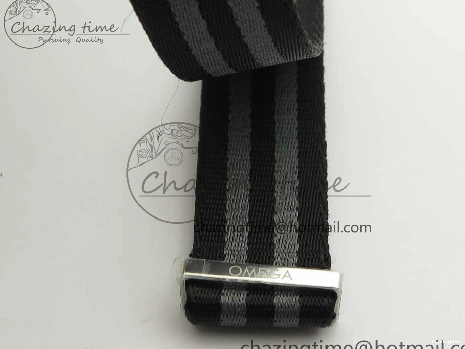 1222 Effortless 2018 Seamaster Diver 300M OMF Best Edition Blue Ceramic Gray Dial on SS Bracelet A8800 (Black Balance Wheel) 7958